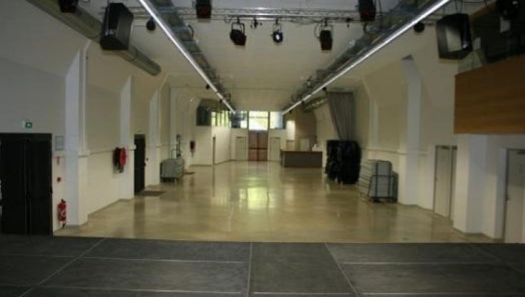 SALLE DES FÊTES ET LOCAUX ASSOCIATIFS - BAZIÈGE (31)