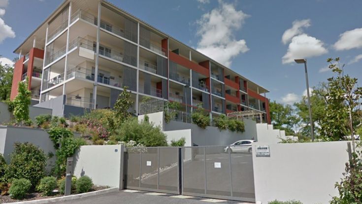 HAUT DE L'ARMURERIE À COLOMIERS (31)