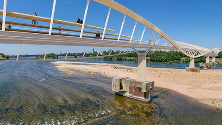 PASSERELLE SUR LA LOIRE - BLOIS (41)